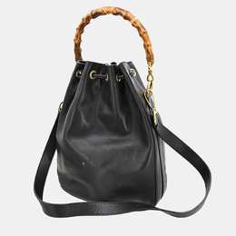 Gucci: Чёрная сумка  Bamboo