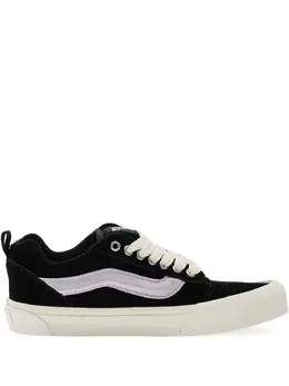Vans: Чёрные кроссовки 