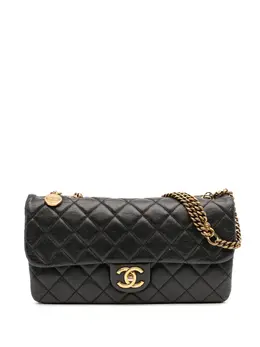 CHANEL Pre-Owned: Чёрная сумка 