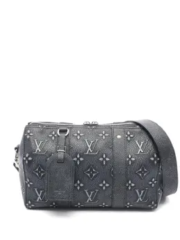 Louis Vuitton Pre-Owned: Тёмная сумка 