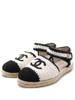 CHANEL Pre-Owned: Белые мокасины 