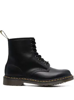 Dr. Martens: Чёрные ботинки  1460