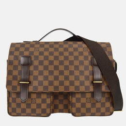 Louis Vuitton: Коричневая сумка 