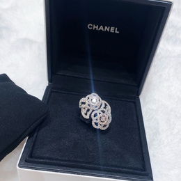 Chanel: Кольцо 