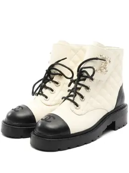 CHANEL Pre-Owned: Белые ботинки 