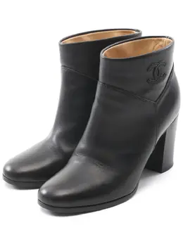 CHANEL Pre-Owned: Чёрные ботинки 
