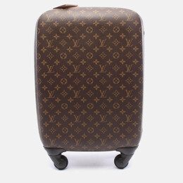Louis Vuitton: Коричневі дорожні сумки 