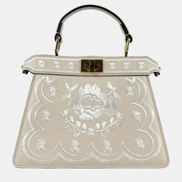 Fendi: Сумки  Peekaboo