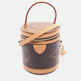 Louis Vuitton: Коричневая сумка 