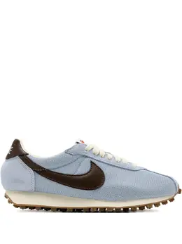 Nike: Светлые кроссовки 