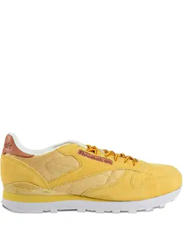 Reebok: Жёлтые кроссовки  Classic Leather