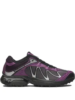 Salomon: Фиолетовые кроссовки 
