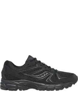 Saucony: Чёрные кроссовки 