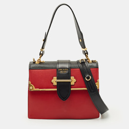 Prada: Червоні сумки 