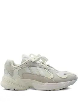 adidas: Белые кроссовки  Yung-1