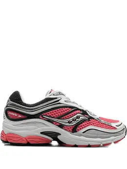 Saucony: Кроссовки 