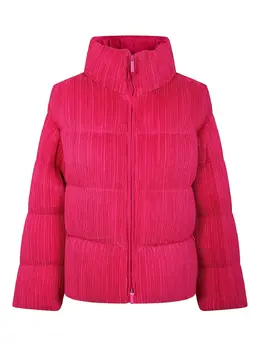 Emporio Armani: Розовое пальто 