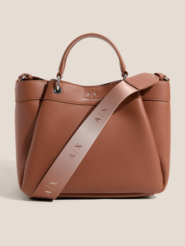 Armani Exchange: Светлая спортивная сумка 