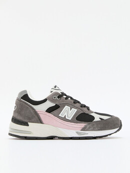 New Balance: Серые кроссовки 