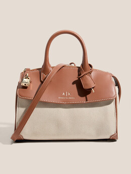 Armani Exchange: Светлая спортивная сумка 