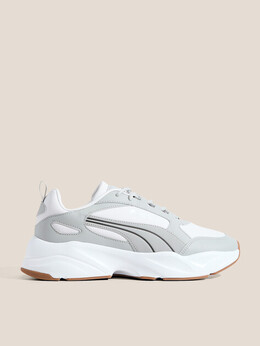 Puma: Светлые кроссовки 
