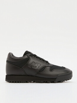 New Balance: Чёрные кроссовки 