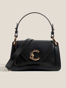 Coccinelle: Чёрная спортивная сумка 