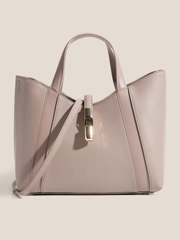 Furla: Серая спортивная сумка 