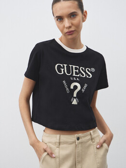 Guess: Чёрная футболка 