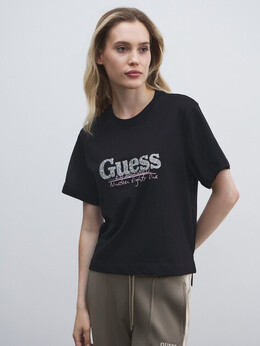 Guess: Чёрная футболка 