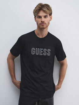 Guess: Чёрная футболка 