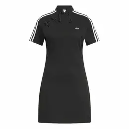adidas Originals: Платье 