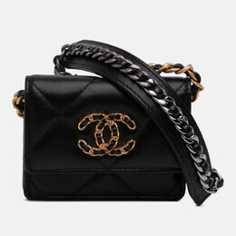 Chanel: Чорні гаманці 