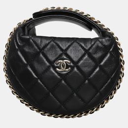Chanel: Косметичка 