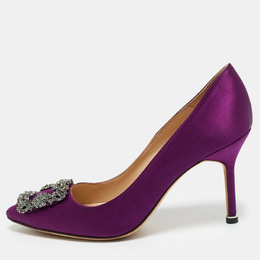 Manolo Blahnik: Фіолетові туфлі  Hangisi