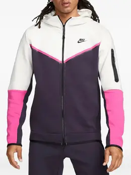 Nike: Куртка с капюшоном 