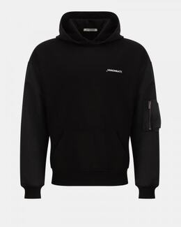 Hinnominate: Чёрная толстовка 