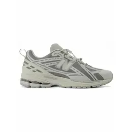 New Balance: Серые кроссовки  1906R