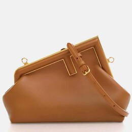 Fendi: Коричневая сумка  First