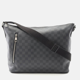 Louis Vuitton: Чёрная сумка через плечо 