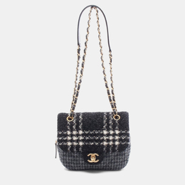 Chanel: Чорні сумки 