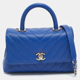 Chanel: Блакитні сумки на руку 