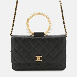 Chanel: Чорні гаманці 