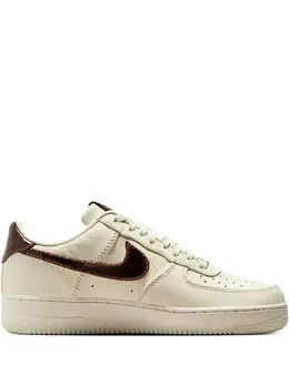 Nike: Коричневые кроссовки  Air Force 1 Low
