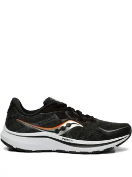 Saucony: Чёрные кроссовки 