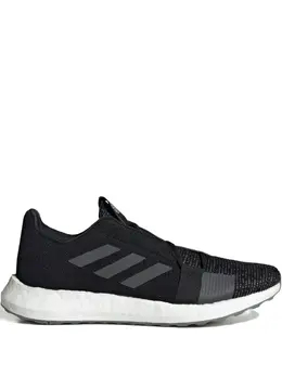 adidas: Чёрные кроссовки 