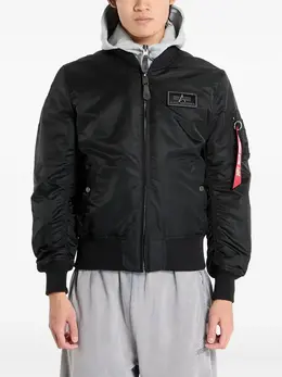 Alpha Industries: Куртка с капюшоном 