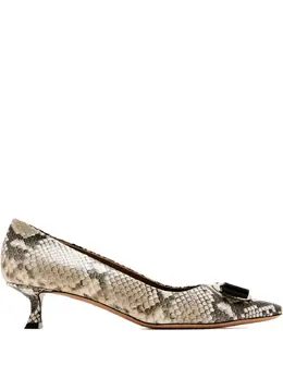Ferragamo: Бежевые туфли 