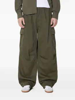 Alpha Industries: Зелёные брюки 