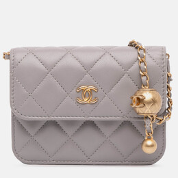 Chanel: Клатчі 